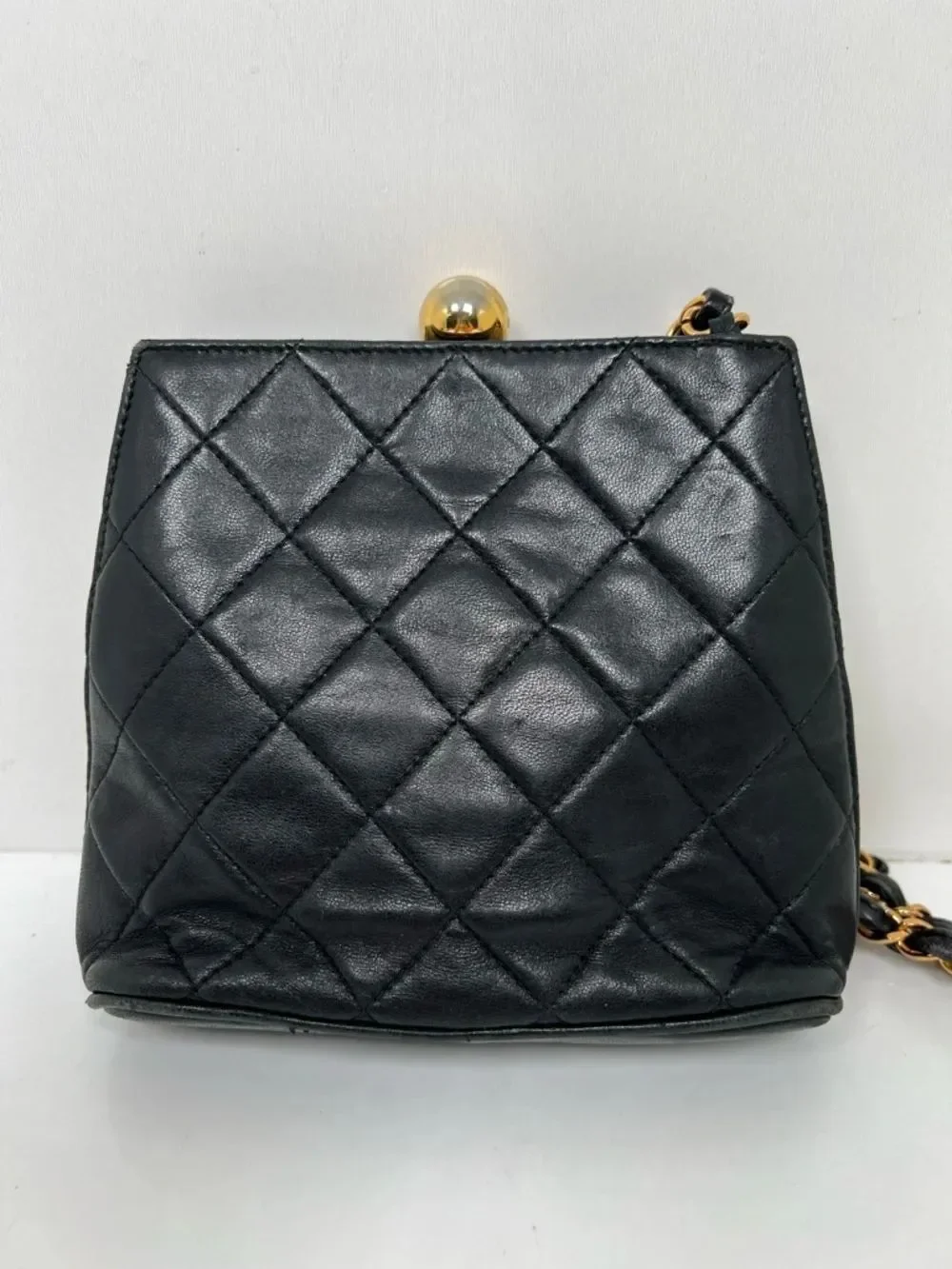Chanel Vintage Black Quilted Lambskin CC Ball Chain Shoulder Crossbody Bag